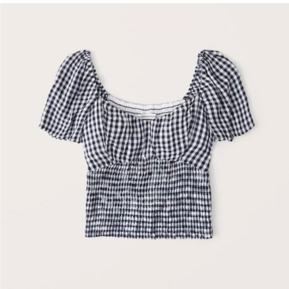 NWT Abercrombie Gingham Smocked Top Size Medium
